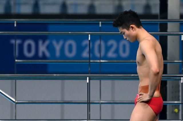 电竞竞猜-国际大赛3米板首秀即摘银！“00后”王宗源未来可期